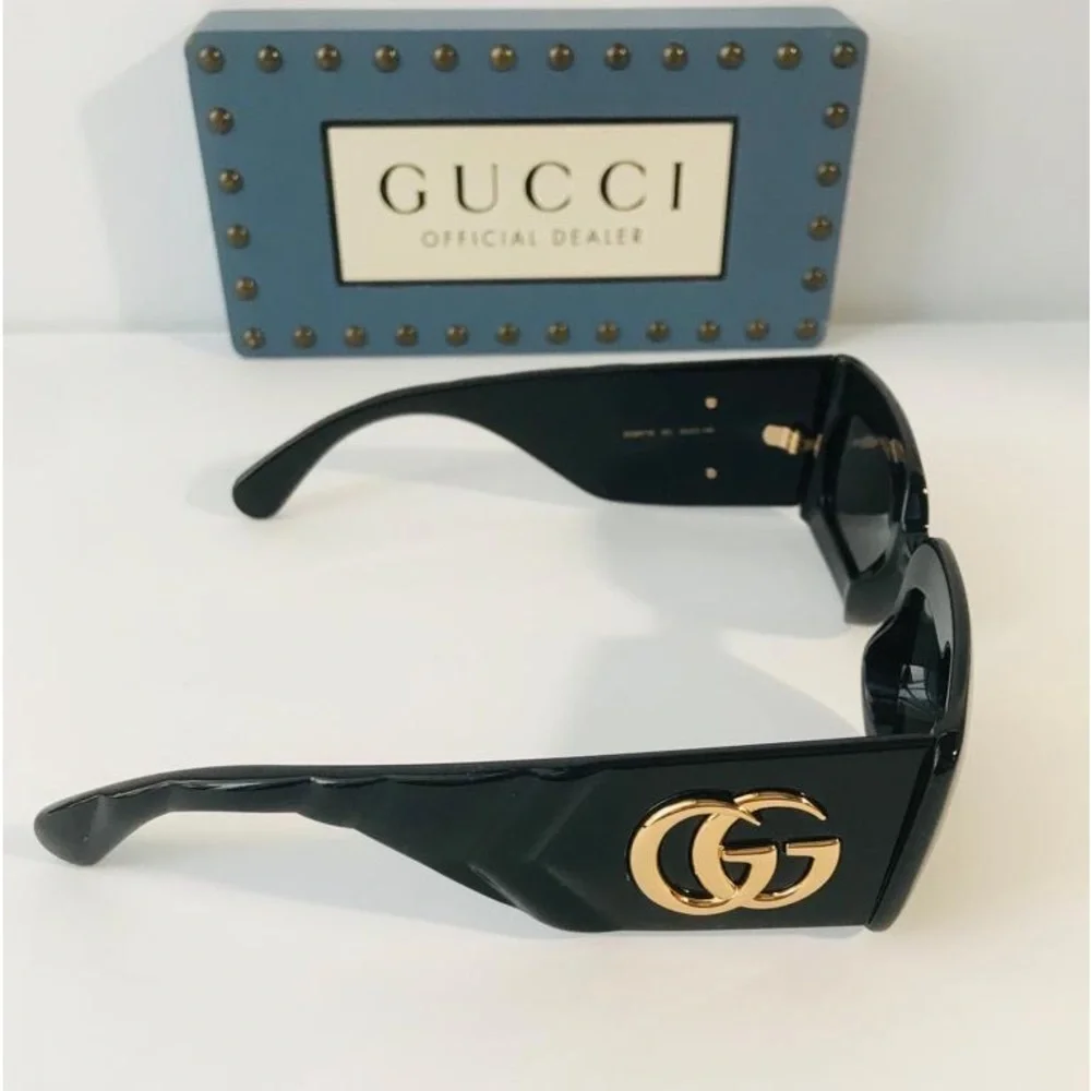 💯 - New Authentic Gucci Black Gray Gg0811s 001 Logo Rectangle Unisex Sunglas…